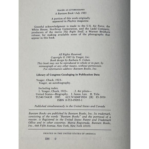 Yeager An Autobiography by General Chuck Yeager - HC/DJ 1985 1st Edition - Picture 7 of 7